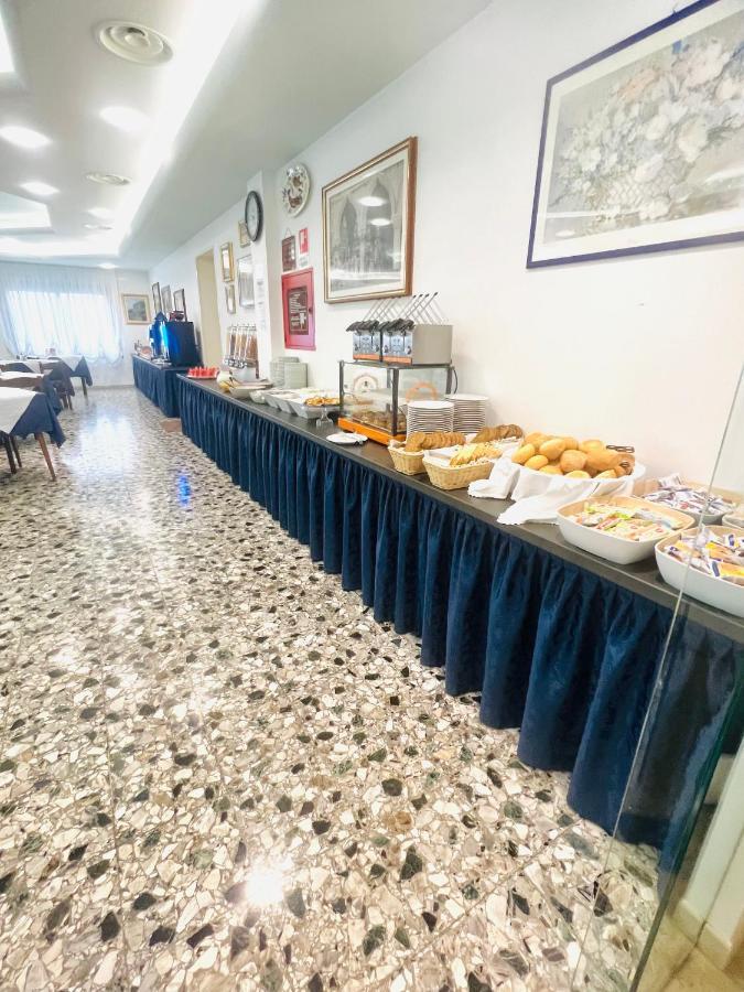 Hotel Trovatore Lido di Jesolo Ngoại thất bức ảnh